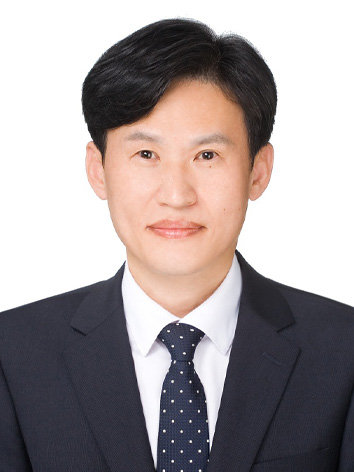 박한성 교수