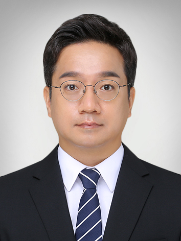 조민성 교수