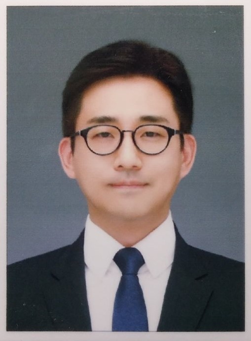 홍성초 교수