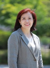 김진아 교수