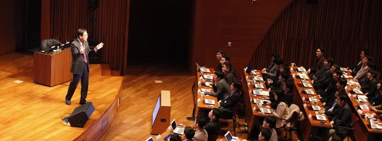 총장 문휘창 사진